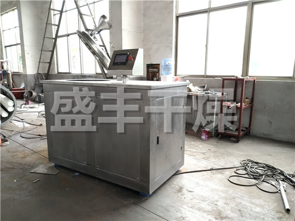 GHL系列高速混合制粒机