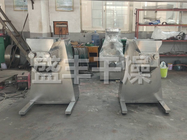 YK系列摇摆式颗粒机